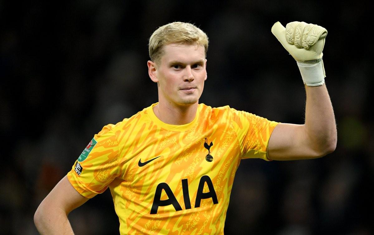 pg电子游戏app-罗马诺：西汉姆联在关注热刺门将金斯基